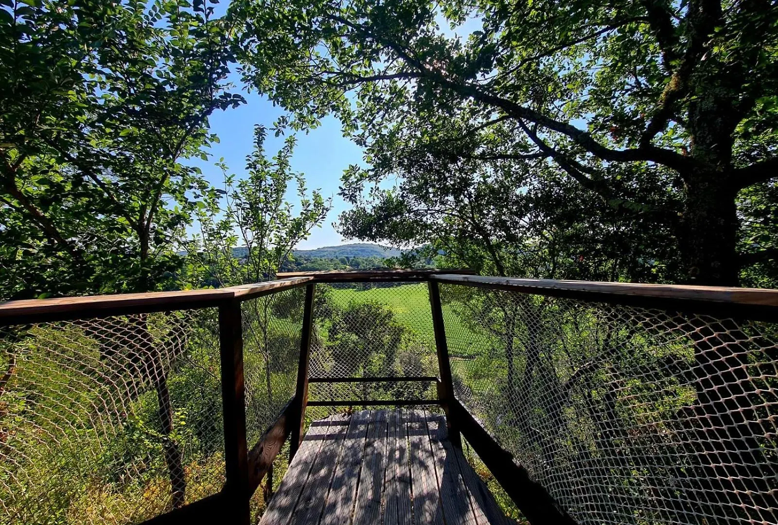Hotel La Roulotte Du Coustal, Cajarc, Lot Luxusní stan Cajarc